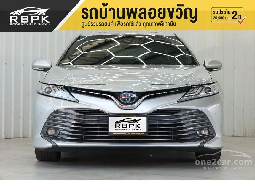 2019 Toyota Camry Hybrid Premium Sedan
