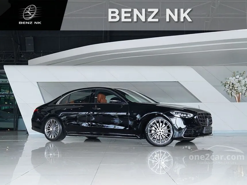 2022 Mercedes-Benz S580 e AMG Premium Sedan