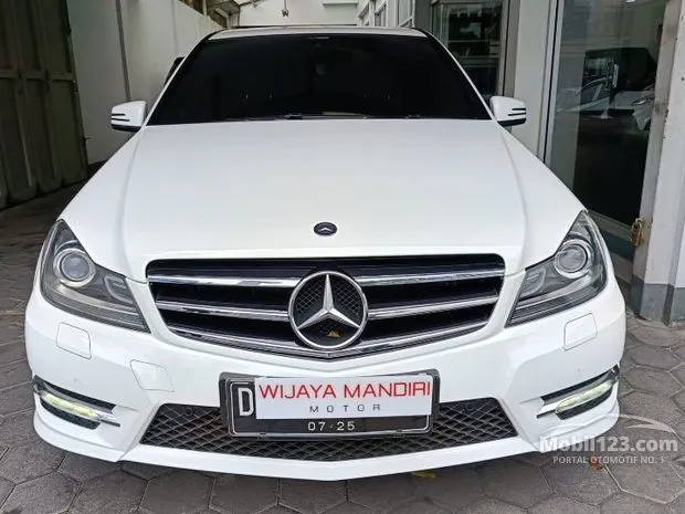 Jual Mercedes-Benz C-Class Bekas Di Indonesia Harga Murah, Kondisi ...