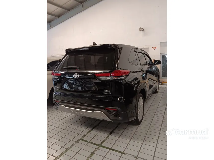 2025 Toyota Kijang Innova Zenix Q HV TSS (Non Premium Color) MPV