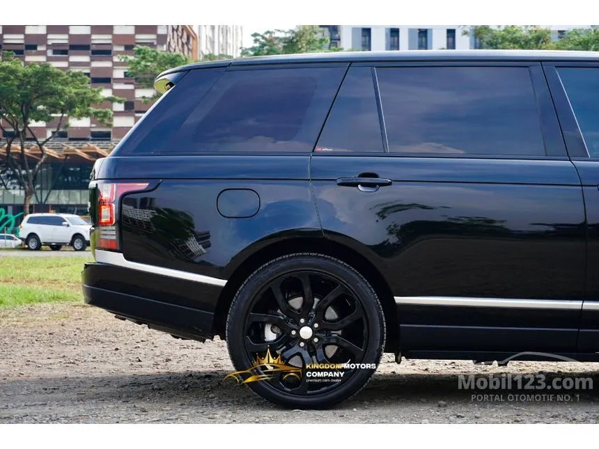 2015 Land Rover Range Rover Vogue SUV