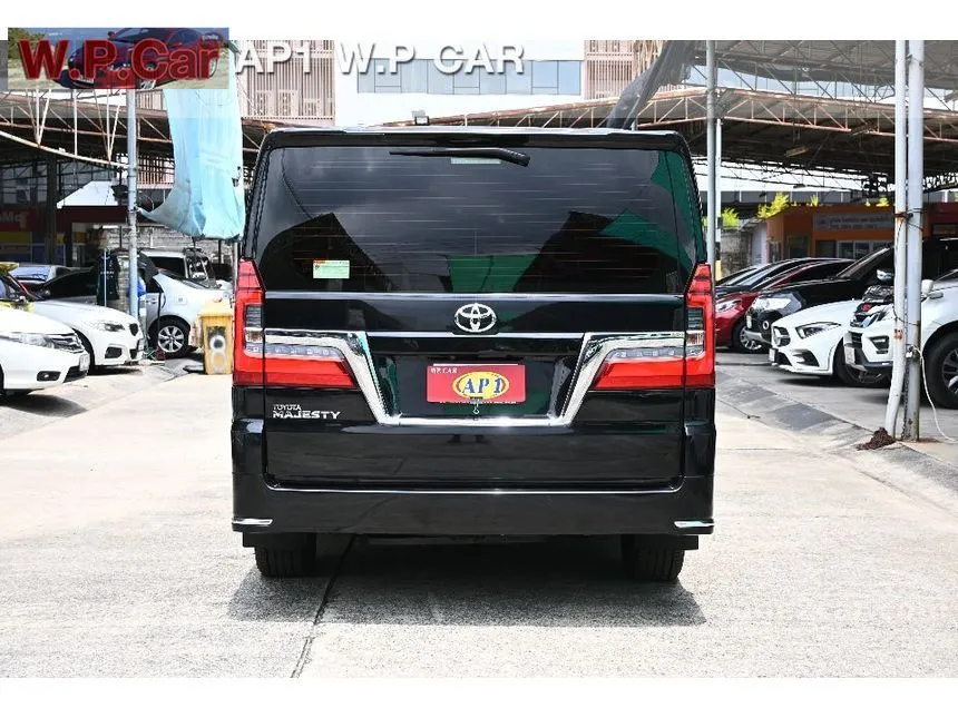 2020 Toyota Majesty Premium Van
