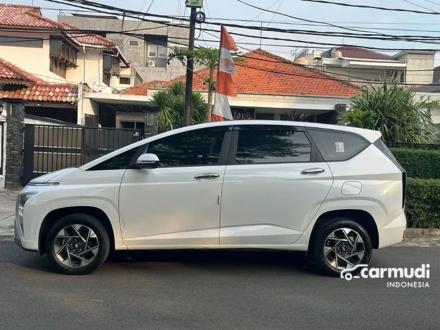 2022 Hyundai Stargazer Prime MPV