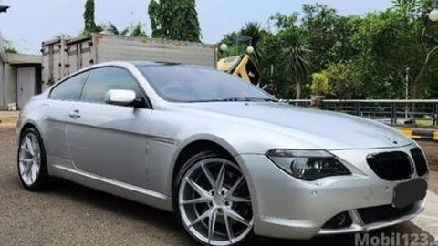 Ragam Pilihan Mobil Bekas Bermesin V8, masih Mahal atau Normal?