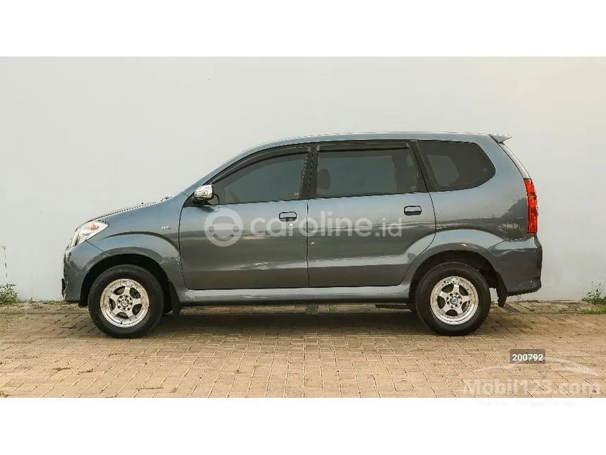 2011 Toyota Avanza E MPV