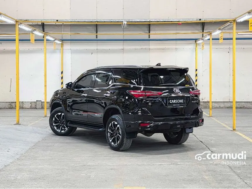 2021 Toyota Fortuner VRZ TRD 4X2 SUV