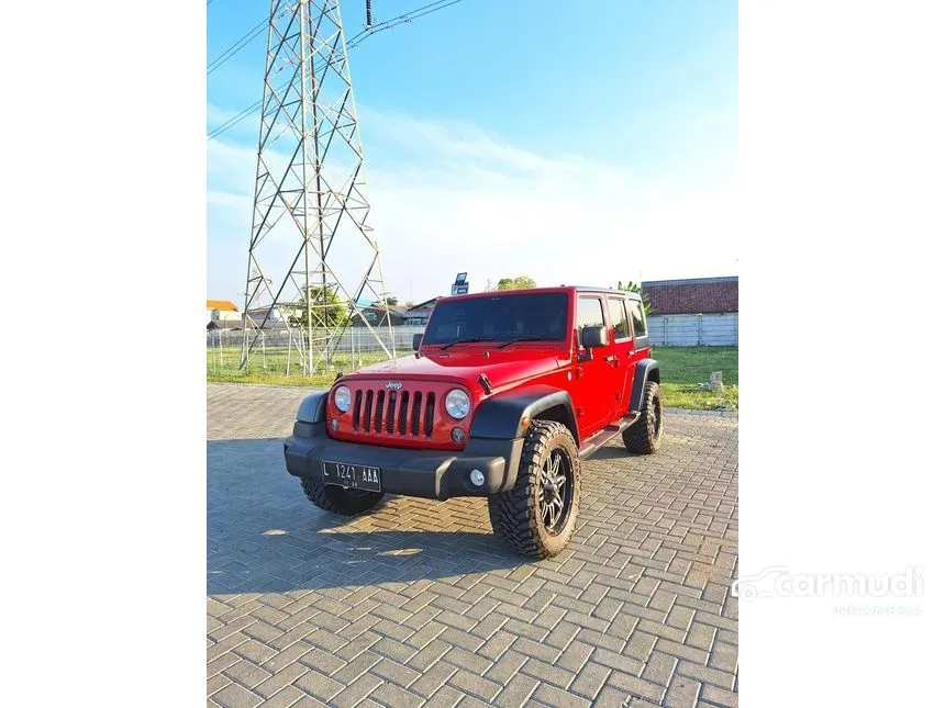 Jual Mobil Jeep Wrangler 2014 Sport CRD Unlimited 2.8 di Jawa Timur Automatic SUV Merah Rp 950.000.000