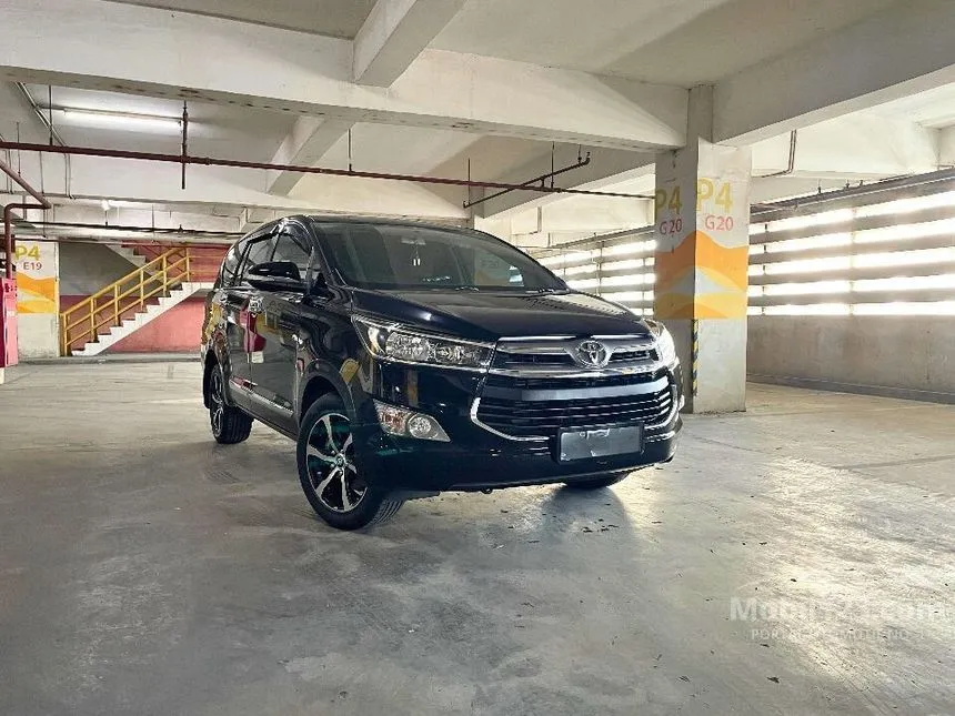 Jual Mobil Toyota Kijang Innova 2017 V 2.4 di DKI Jakarta Manual MPV Hitam Rp 305.000.000