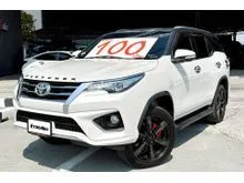 2016 Toyota FORTUNER 2.8 (ปี 15-25) TRD Sportivo (White+Backtop) 4WD SUV
