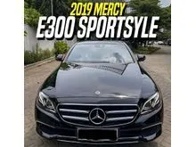 2019 Mercedes-Benz E300 2.0 Avantgarde SportStyle Sedan Black on Brown Mercy E 300 AVG Sport Style Hitam