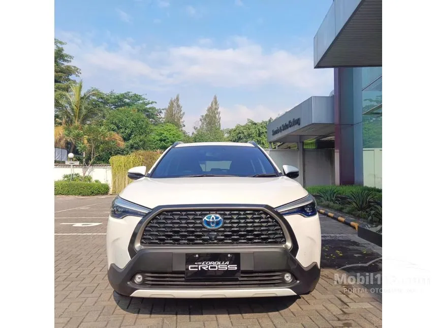 Jual Mobil Toyota Corolla Cross 2024 Hybrid 1.8 di DKI Jakarta Automatic Wagon Putih Rp 471.200.000