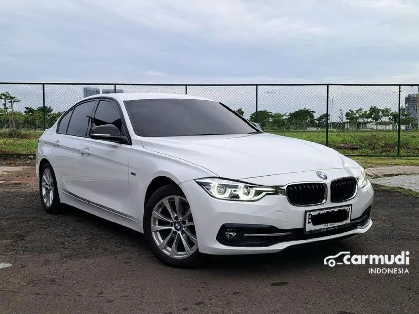 Jual Mobil BMW 320i 2017 Sport 2.0 di DKI Jakarta Automatic Sedan Putih Rp 388.000.000