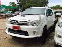 2010 Toyota Fortuner 3.0 (ปี 08-11) V SUV AT