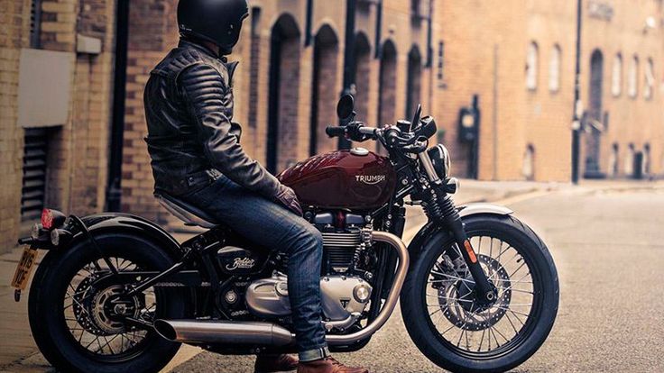Motor triumph bonneville bobber deals