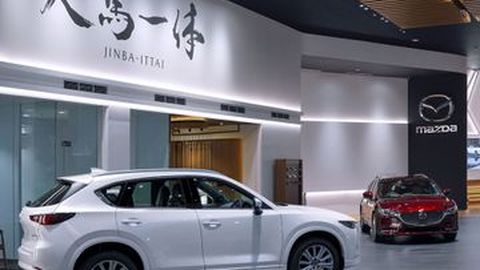 Mazda Dipastikan bakal Rakit Mobil di Indonesia!