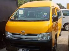 2013 Toyota Hiace 2.5 Window Van