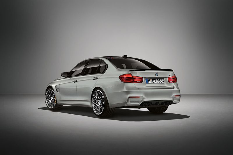 BMW M3 30 Jahre Limited Edition Rp 1,6 Miliar 3