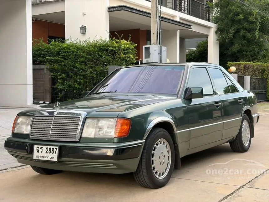 1993 Mercedes-Benz 300E Sedan