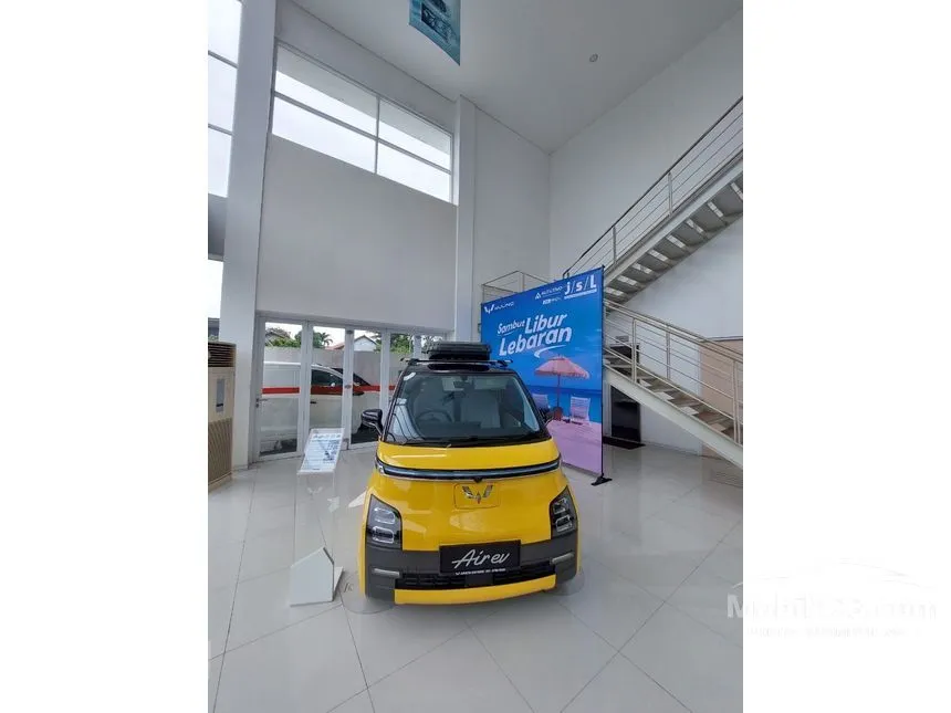 Jual Mobil Wuling EV 2024 Air ev Charging Pile Long Range di Banten Automatic Hatchback Kuning Rp 253.000.000