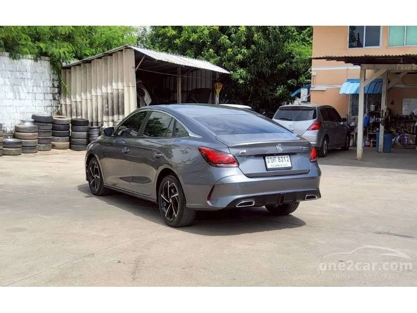 2022 MG MG5 X Sedan