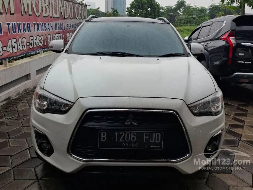 Jual Mobil Mitsubishi Outlander Sport 2015 PX 2.0 di Jawa Barat Automatic SUV Putih Rp 175.000.000