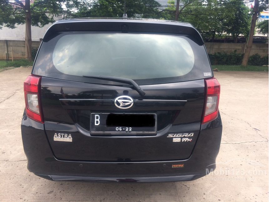 Jual Mobil Daihatsu Sigra 2017 X Deluxe 1 2 di Jawa Barat 