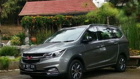 Harga Wuling Cortez Makin Pepet Avanza Lewat Varian Terbaru Ini