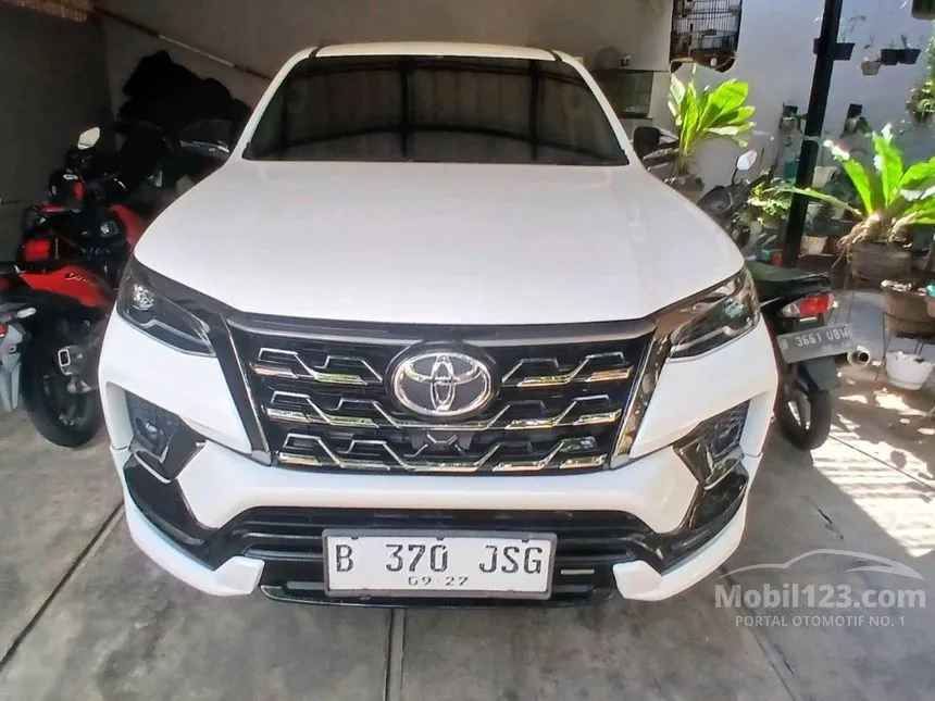 Jual Mobil Toyota Fortuner 2022 GR Sport 2.8 di Banten Automatic SUV Putih Rp 518.000.000