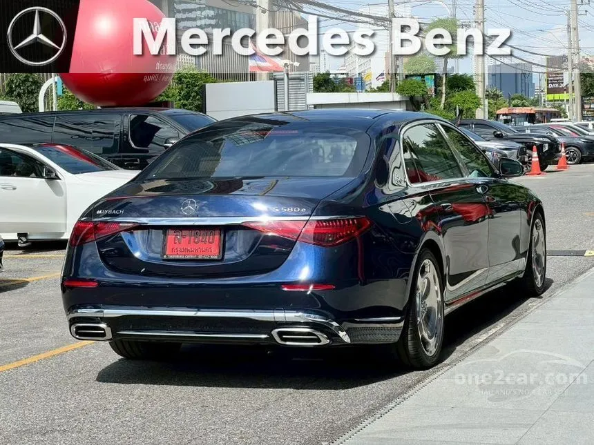 2026 Mercedes-Benz Maybach S580 e Premium Sedan
