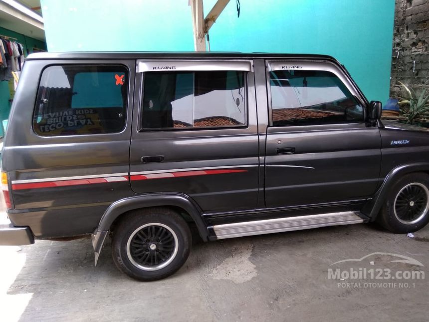 Jual Mobil Toyota Kijang 1996 1 8 Di Dki Jakarta Manual Mpv Minivans Abu Abu Rp 54 000 000 5340221 Mobil123 Com