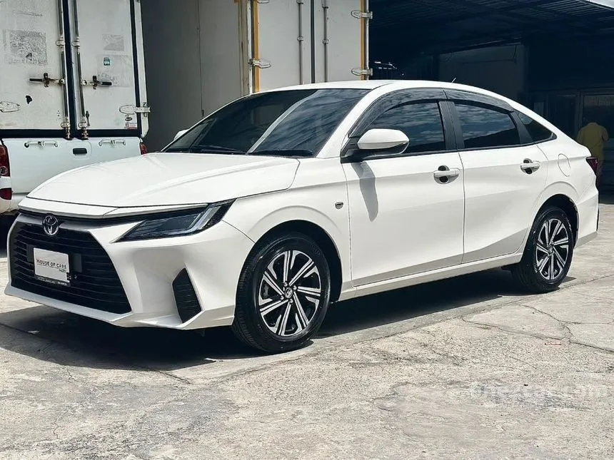 2023 Toyota Yaris Ativ Sport Sedan
