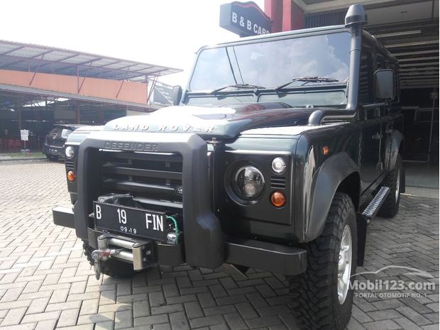 Land Rover Defender Mobil Bekas Baru dijual di Indonesia Land Rover Defender Mobil Bekas Baru dijual di Indonesia