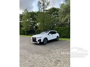 2023 BMW iX xDrive40 Sport SUV