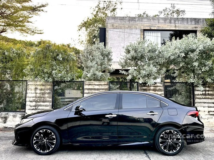 2022 Toyota Corolla Altis GR Sport Sedan