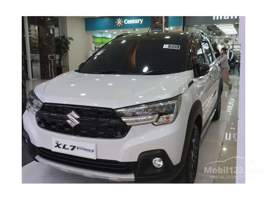 Jual Mobil Suzuki XL7 2024 ALPHA Hybrid 1.5 di DKI Jakarta Automatic Wagon Putih Rp 294.700.000