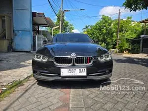2016 BMW 320i 2.0 Sport Sedan