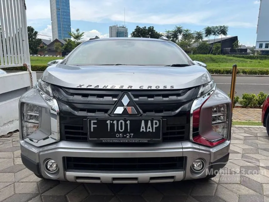 Jual Mobil Mitsubishi Xpander 2022 CROSS 1.5 di Jawa Barat Automatic Wagon Silver Rp 245.000.000