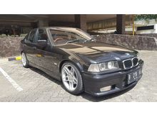 BMW E36 323i Limited Edition (Mobil Simpanan)