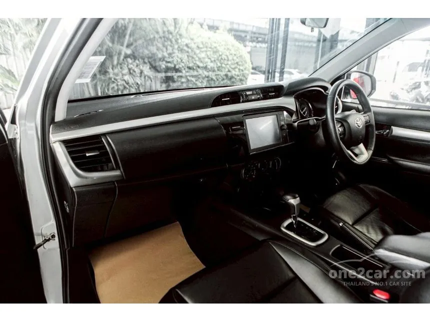 2022 Toyota HILUX REVO Z Edition Mid Double Cab Pickup