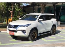 2017 Toyota Fortuner 2.4 (ปี 15-18) V SUV AT