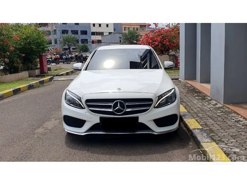 2018 Mercedes-Benz C200 Avantgarde Sedan