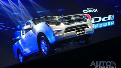 ตรีเพชรอีซูซุเซลส์รุกตลาดประเทศลาวและกัมพูชาที่มี GDP เติบโตอย่างแข็งแรง