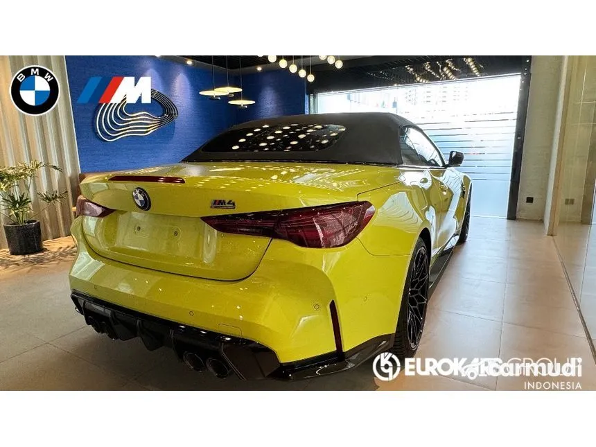 2024 BMW M4 Competition M xDrive Cabriolet