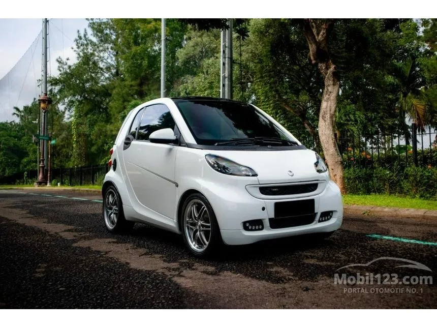 2011 smart fortwo Brabus Coupe