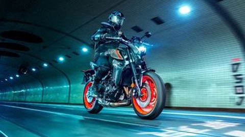 Yamaha MT-09 2021 Meluncur, Tampangnya Sangar
