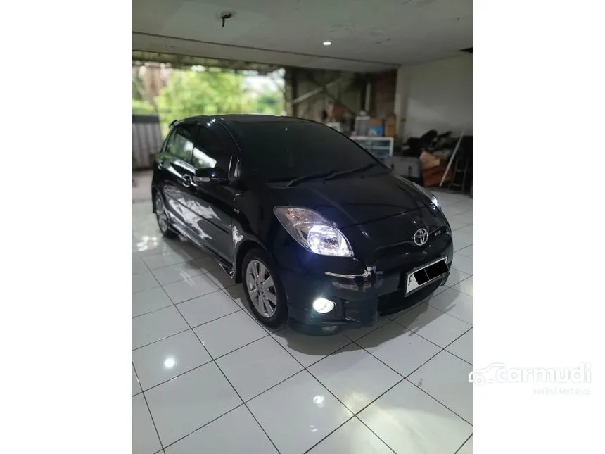 2012 Toyota Yaris S Hatchback