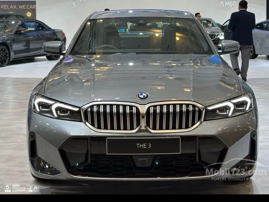 Jual Mobil BMW 320i 2024 M Sport 2.0 di DKI Jakarta Automatic Sedan Abu