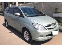 2005 Toyota Kijang Innova 2.0 V MPV