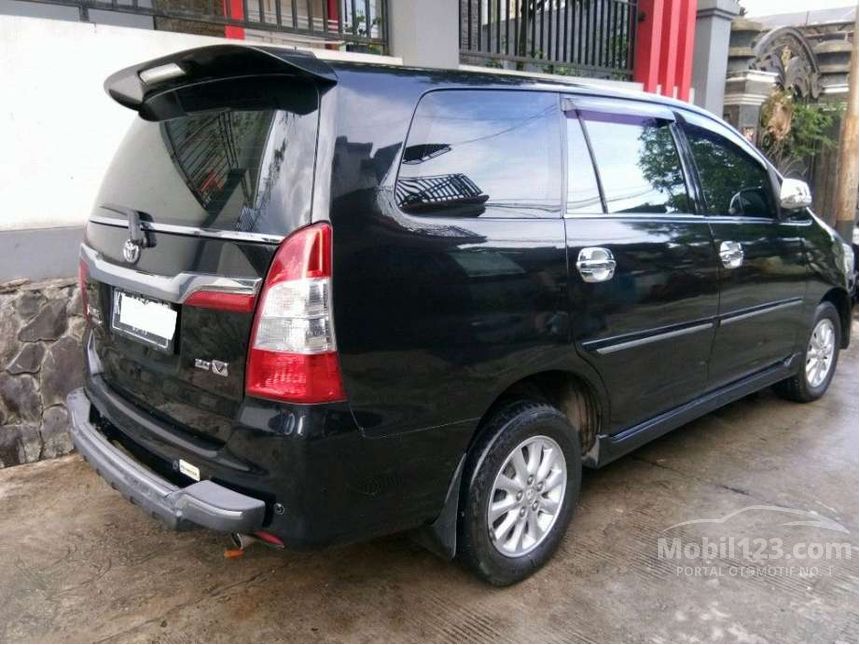 Jual Mobil  Toyota Kijang Innova  2014 V 2 0 di Kalimantan 