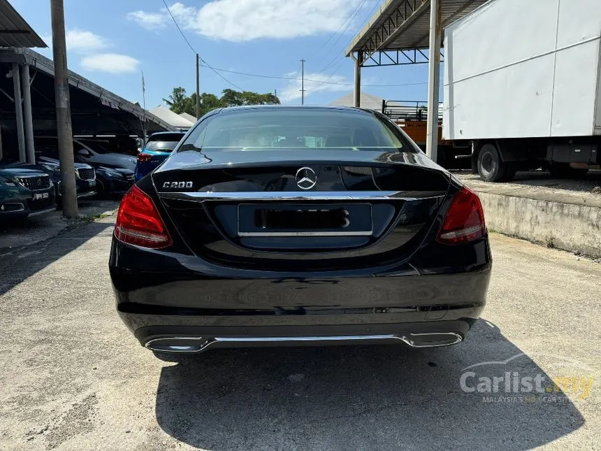 2015 Mercedes-Benz C200 Avantgarde Sedan